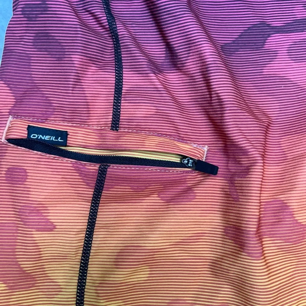O'Neill Hyperfreak Camo Fade Boardshorts Men's Size 30‎ Sunset Orange Red NWOT